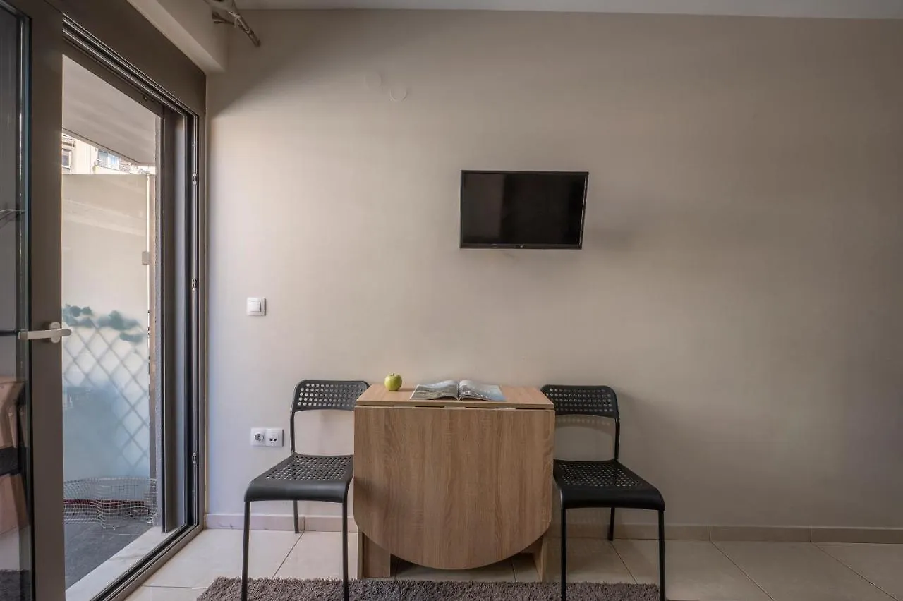 Apartmán Kolomvou New Building Flat Soluň